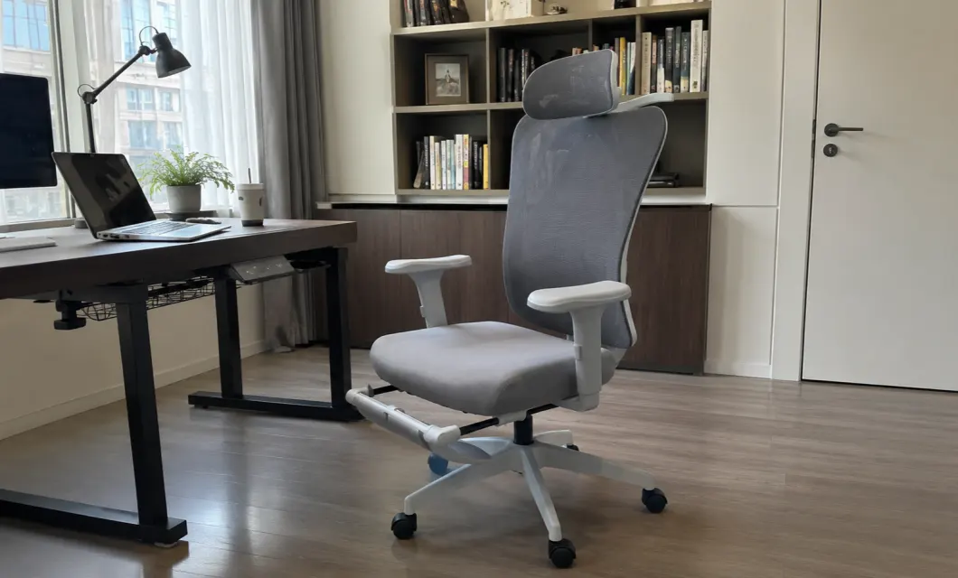 Soft grey comfort for focused work