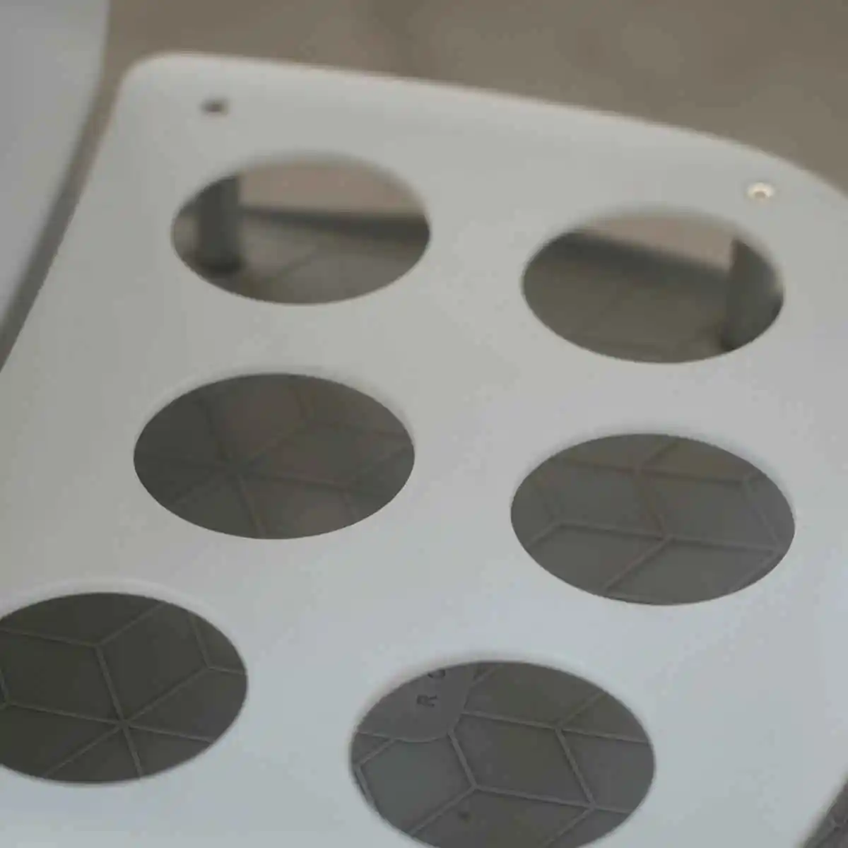 Tempat Penyimpanan-Tray-Close-Up