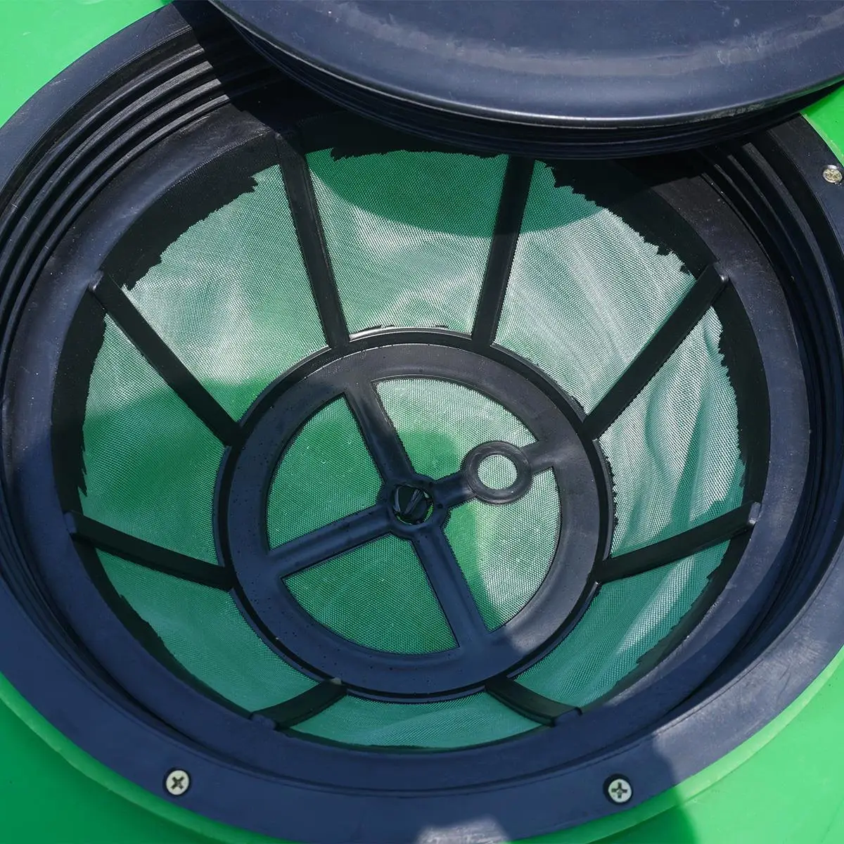 Tank-Inlet-Strainer