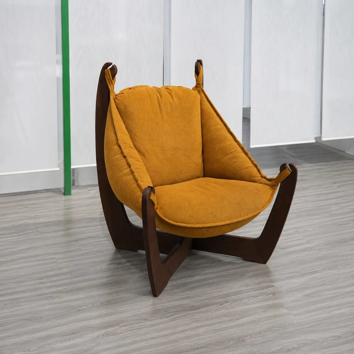 WH-2641 CZ-747-Front