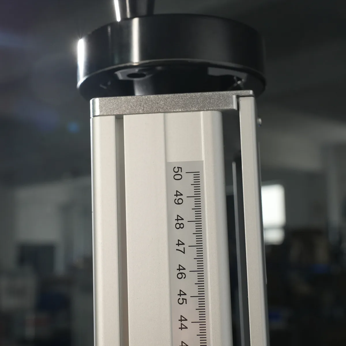 Z-axis Lift Focus Assembly
