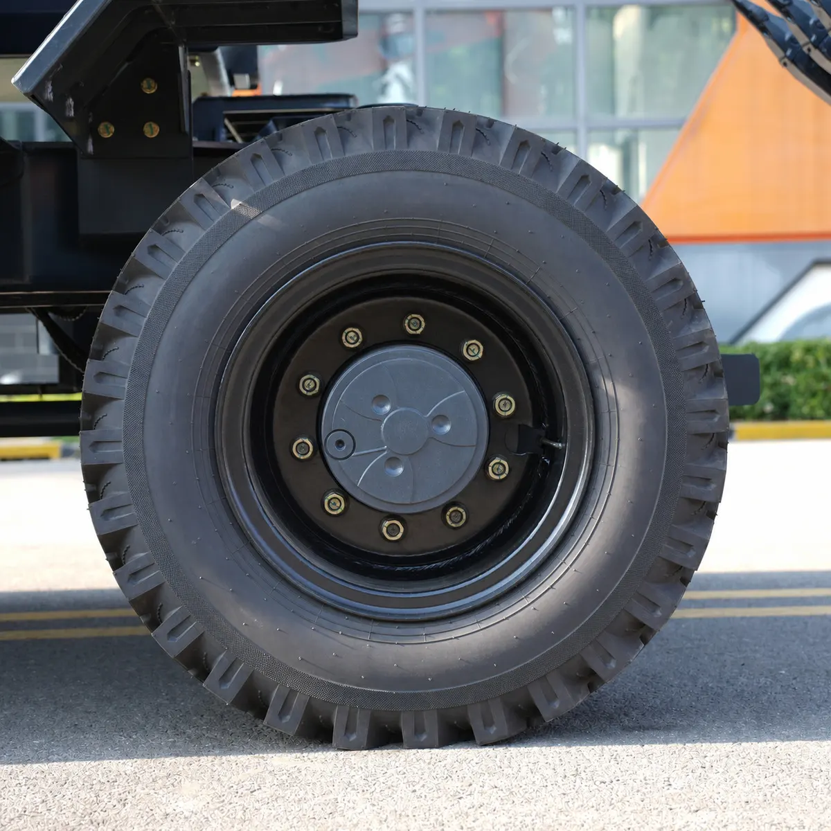 ZT150 – Detail Drawing – 02 – Industrial Tire