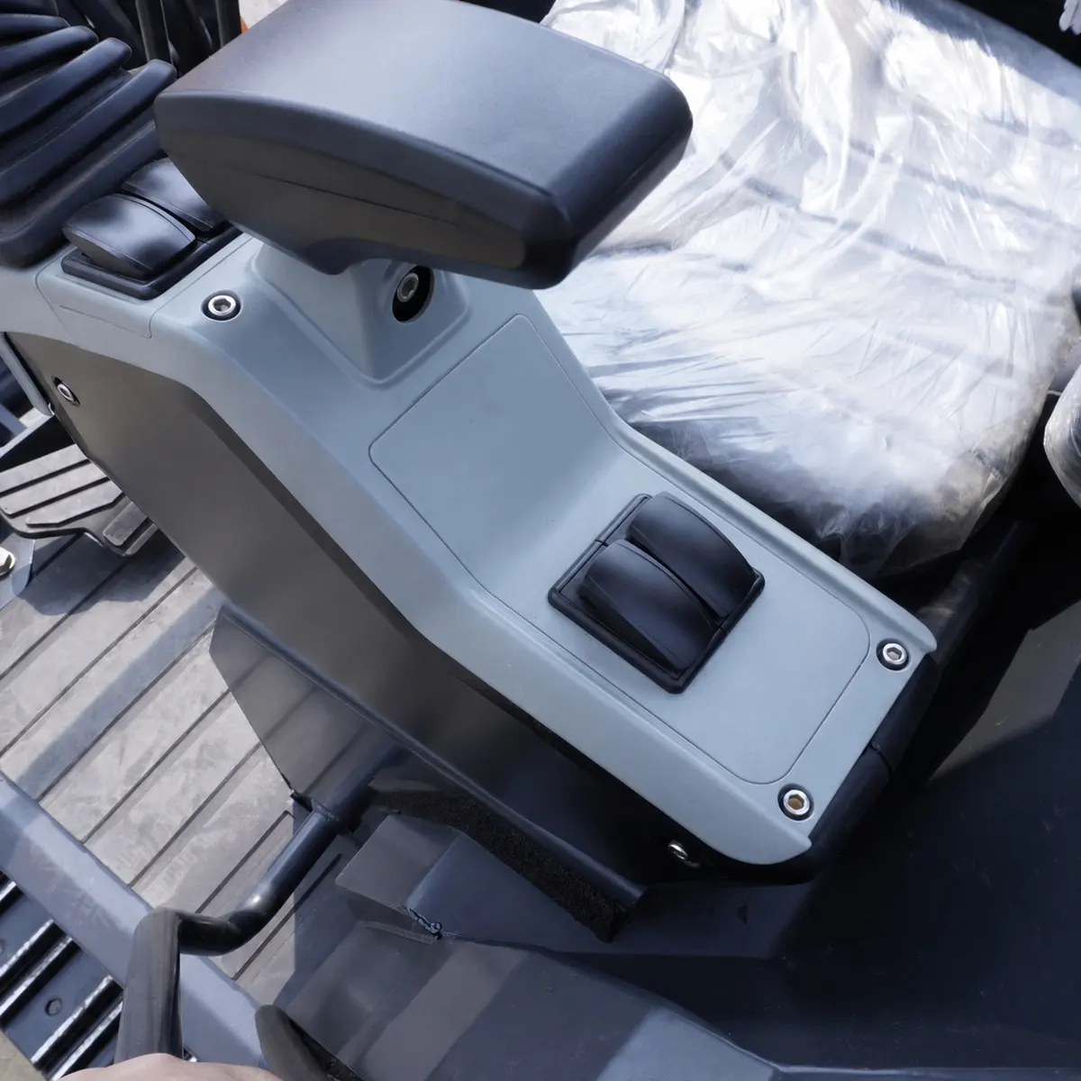 ZT27 C—Detail Drawing—07—Control Buttons