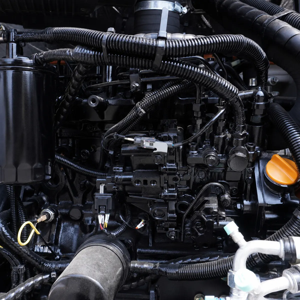 ZT510 – Detail View – 04 – Engine – Angle 3