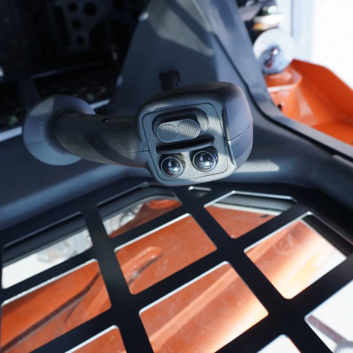 ZT510 – Detail View – 09 – Control Lever