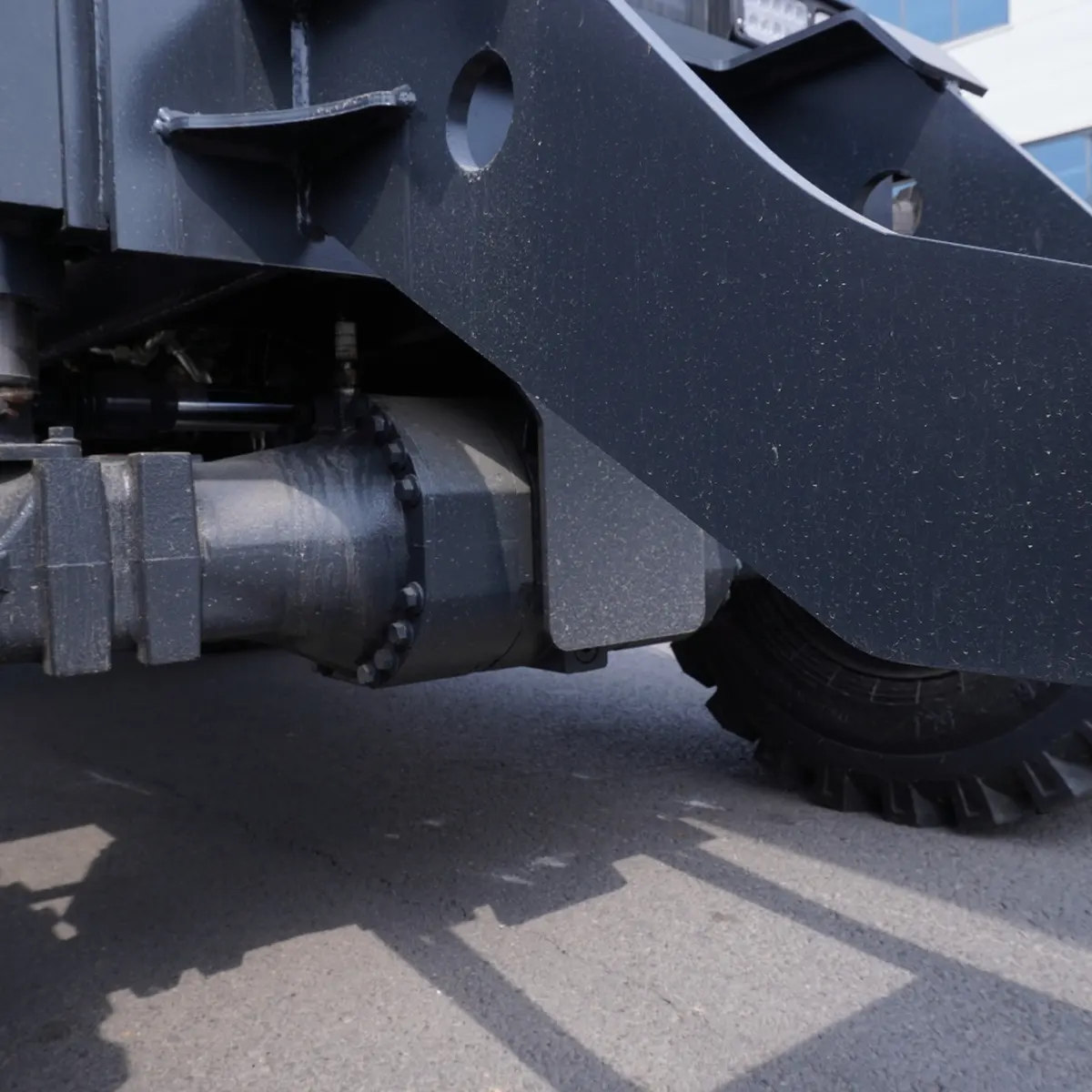 ZT60W – Detail View – 05 – Chassis