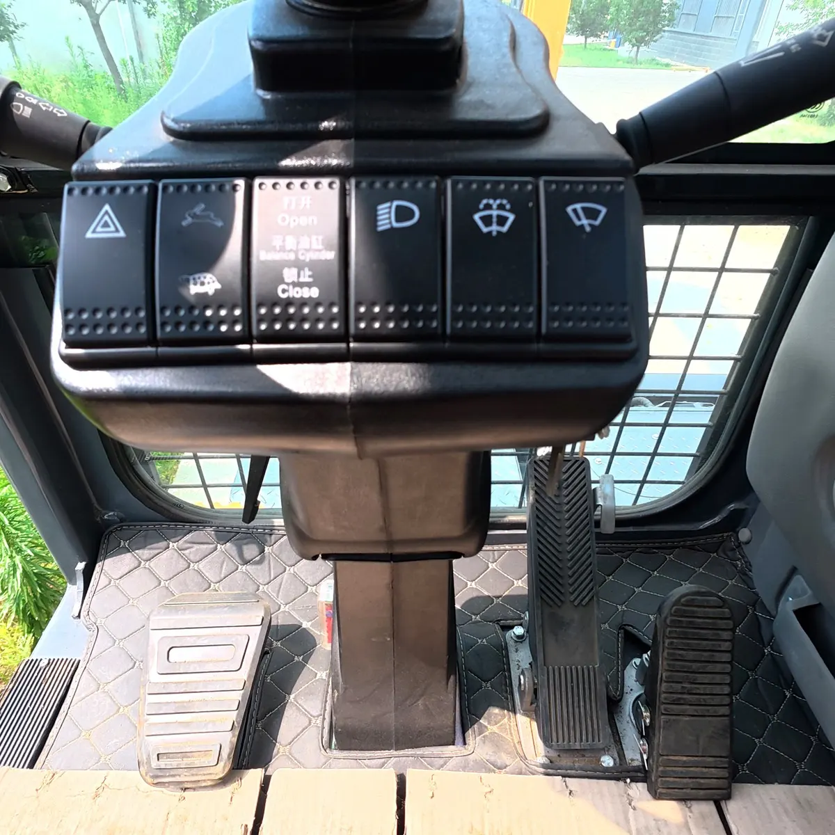 auxiliary-joystick