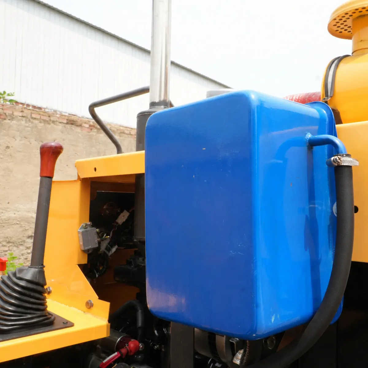 blue-side-tank