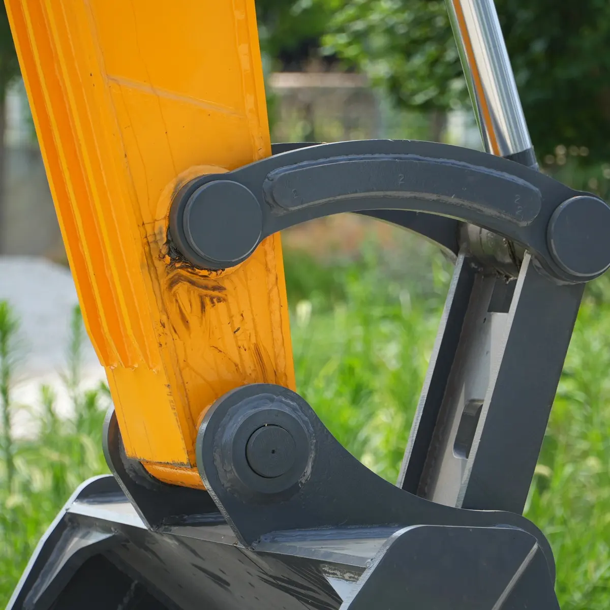 bucket-linkage