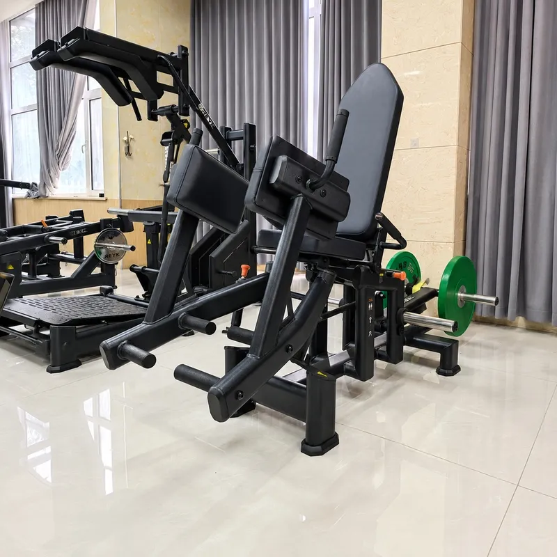 Phía trước bên trái