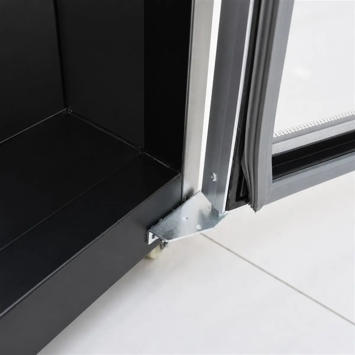 Bản lề cửa dưới