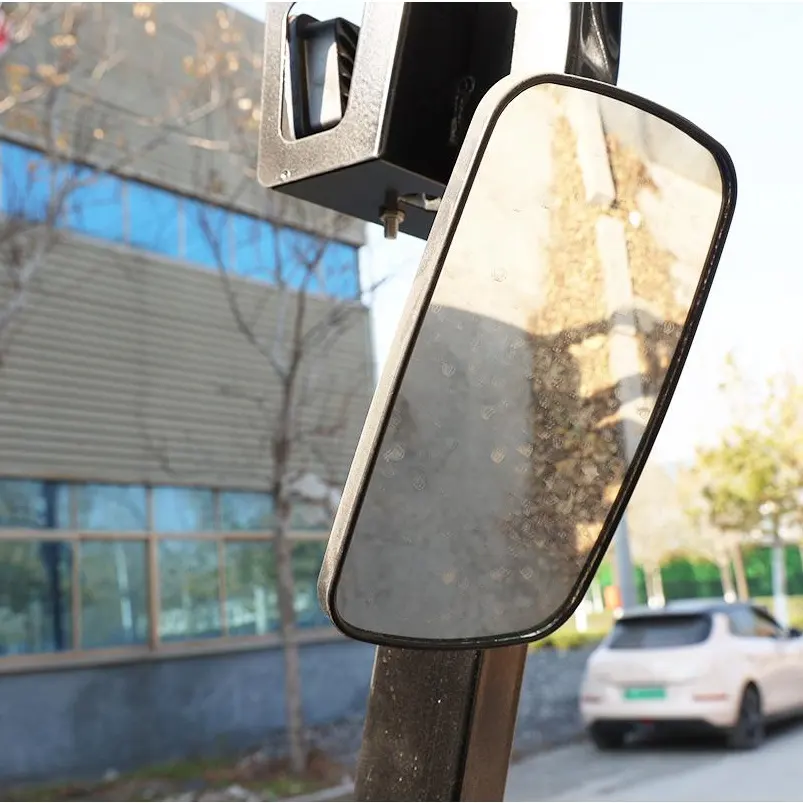 rearview-mirror-detail