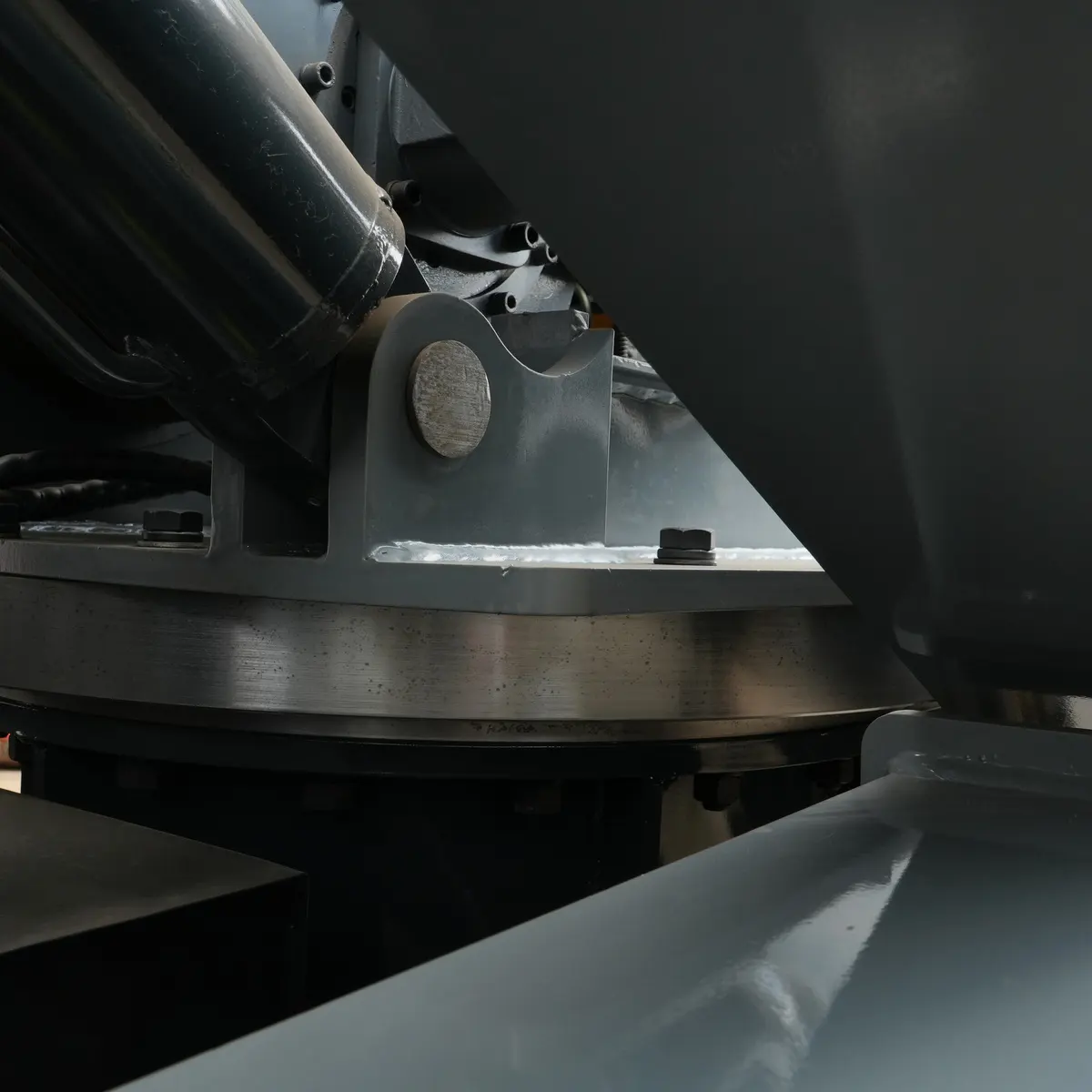 slewing-ring