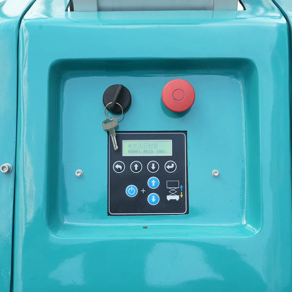 All-Electric Mast-Type Aerial Work Platform ARPT6-1100 – Detail View – Ground Control Panel