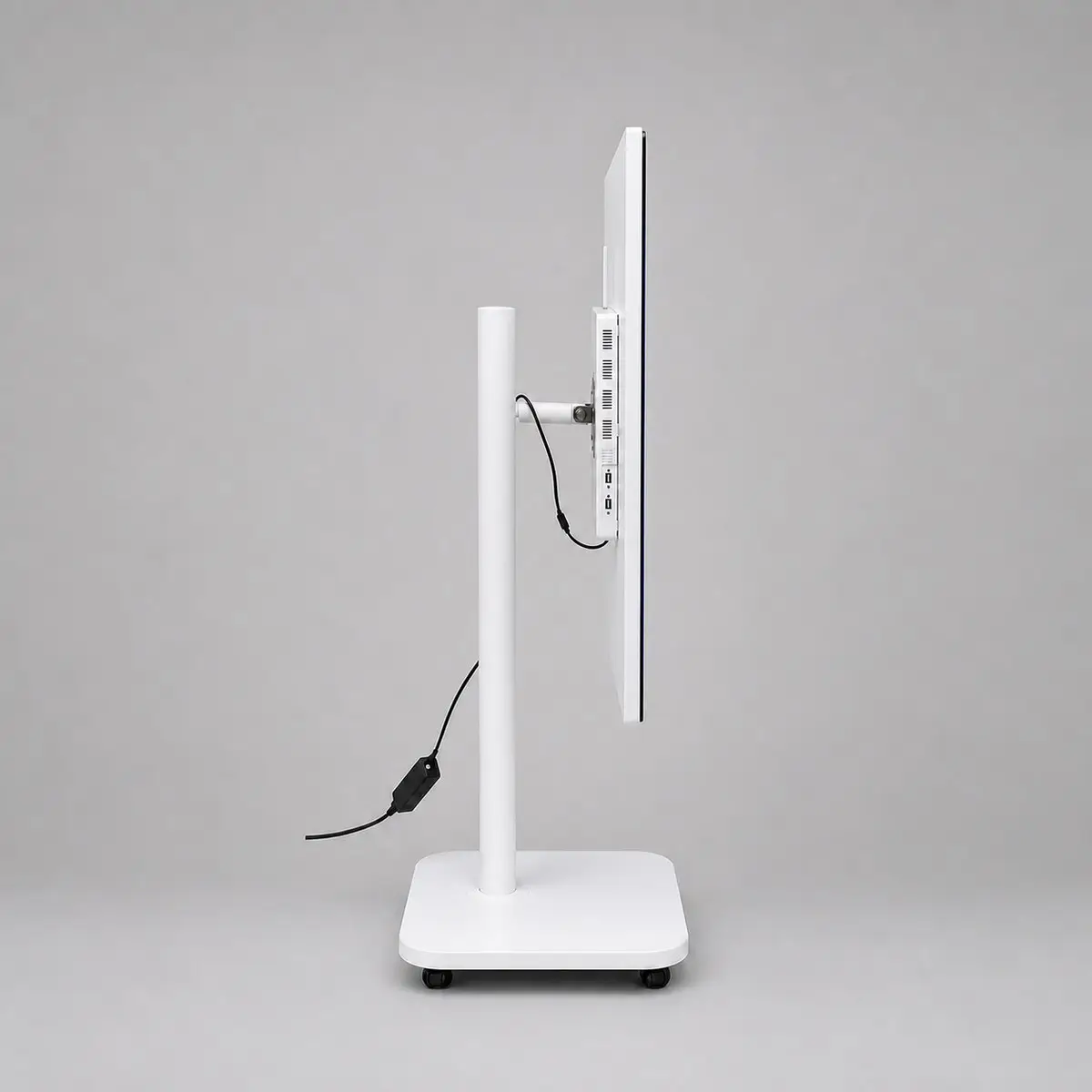 XT-JSX27A Right Side View
