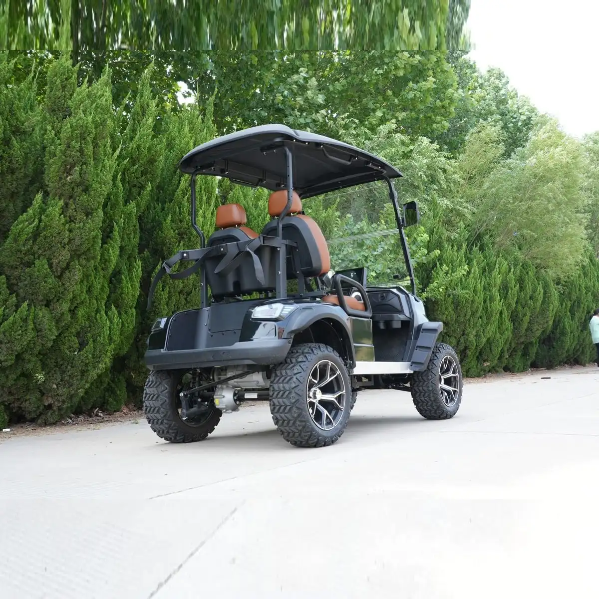 Real-life photo from multiple angles – rear right