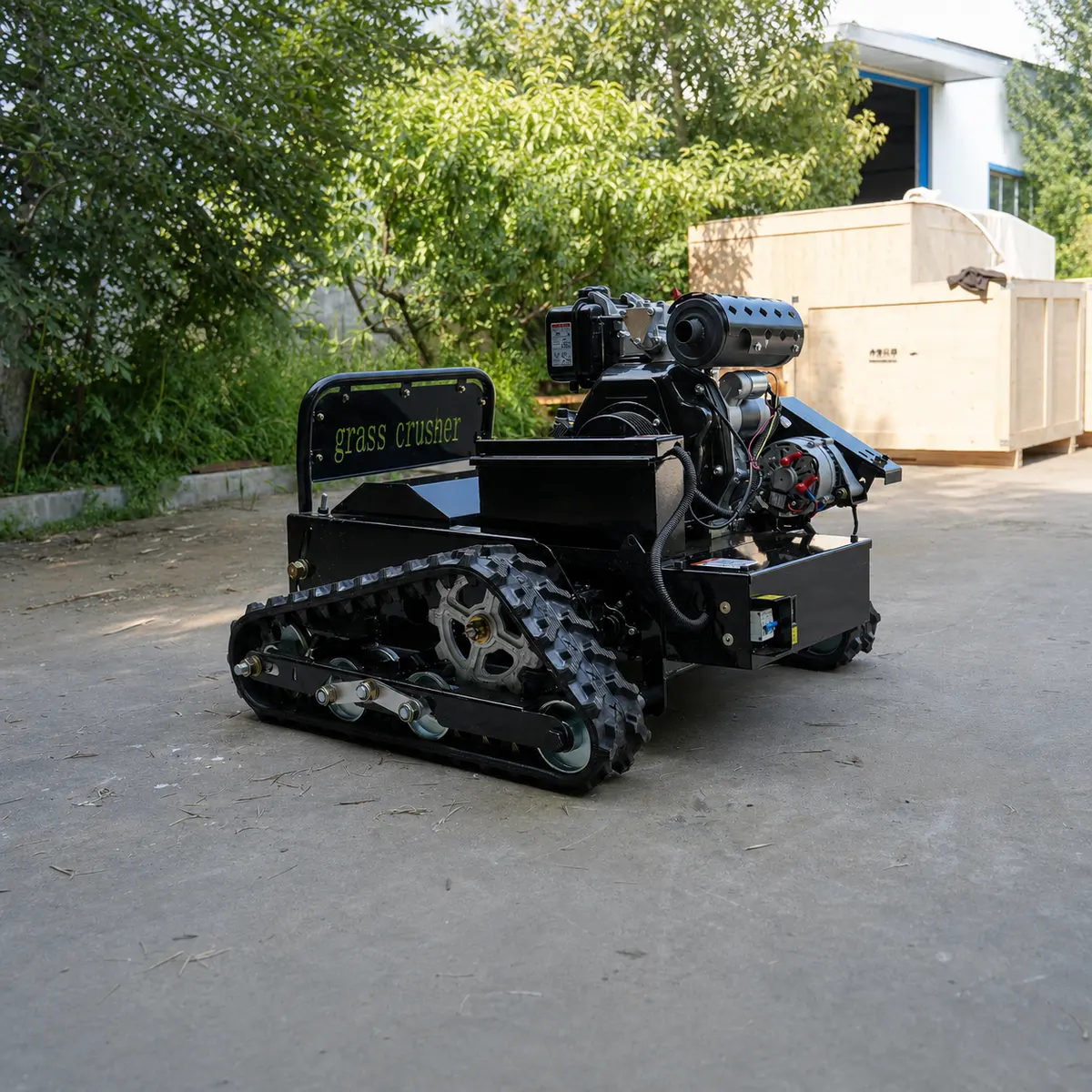 Multi-angle real-shot image – eye-level view – rear right