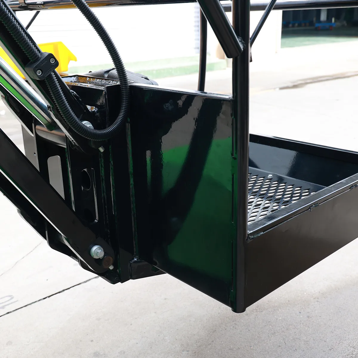 Cradle-Mast Column Wheeled Aerial Work Platform – Detail Drawing – Work Platform