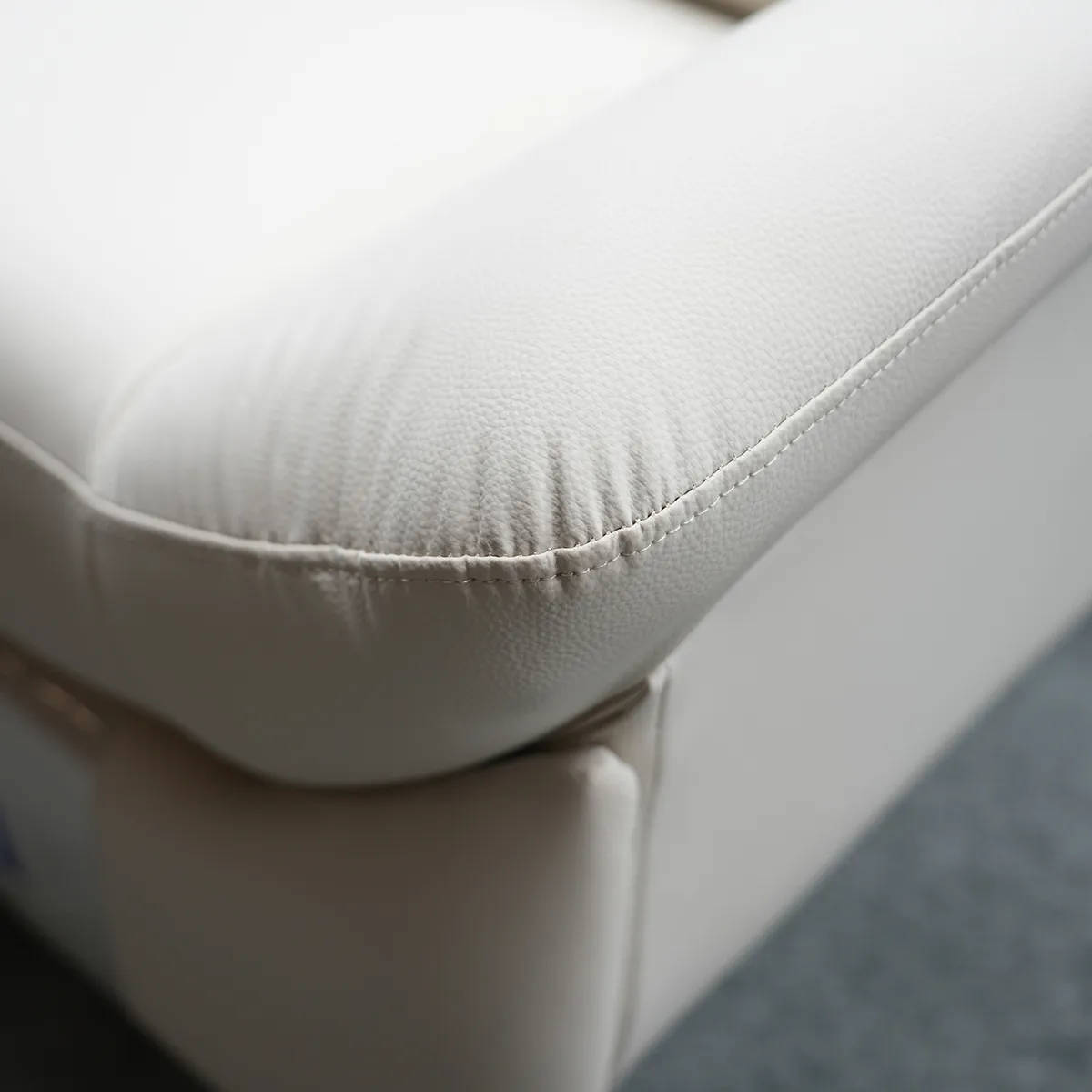 Armrest edging
