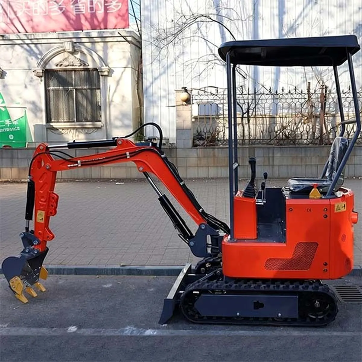 Excavator – 10 – Multi-Angle Real-Scene Shot – Right Side