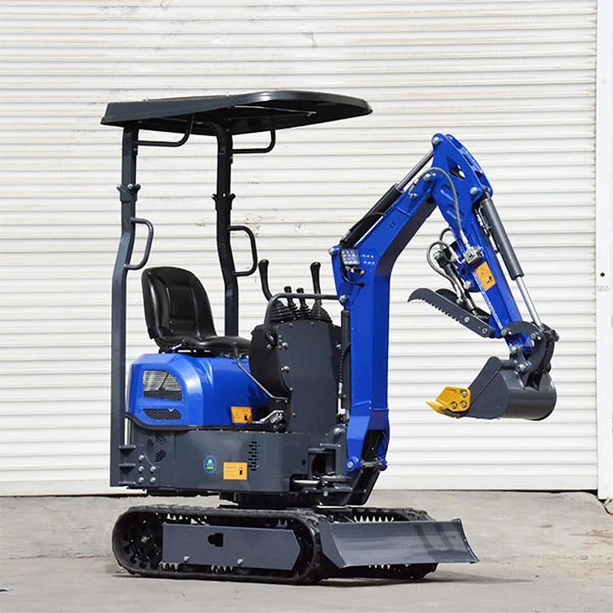 Excavator-12U-Multi-Angle real-Scene Shot-ด้านหน้าขวา