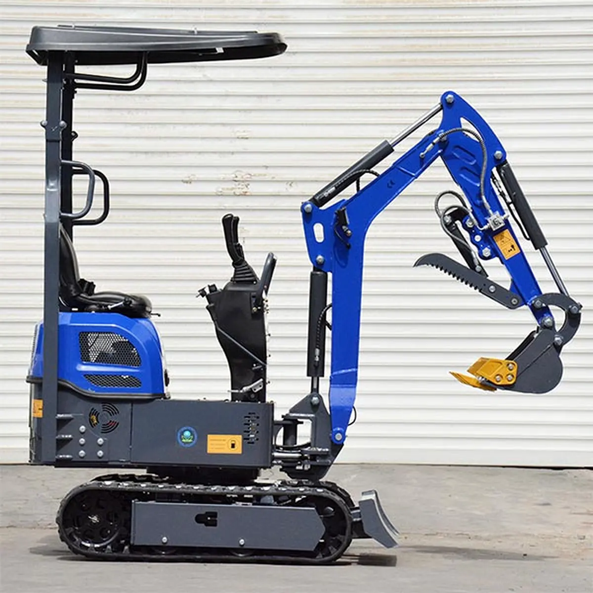Excavator-12U-Multi-Angle ยิงฉากจริง-ด้านซ้าย