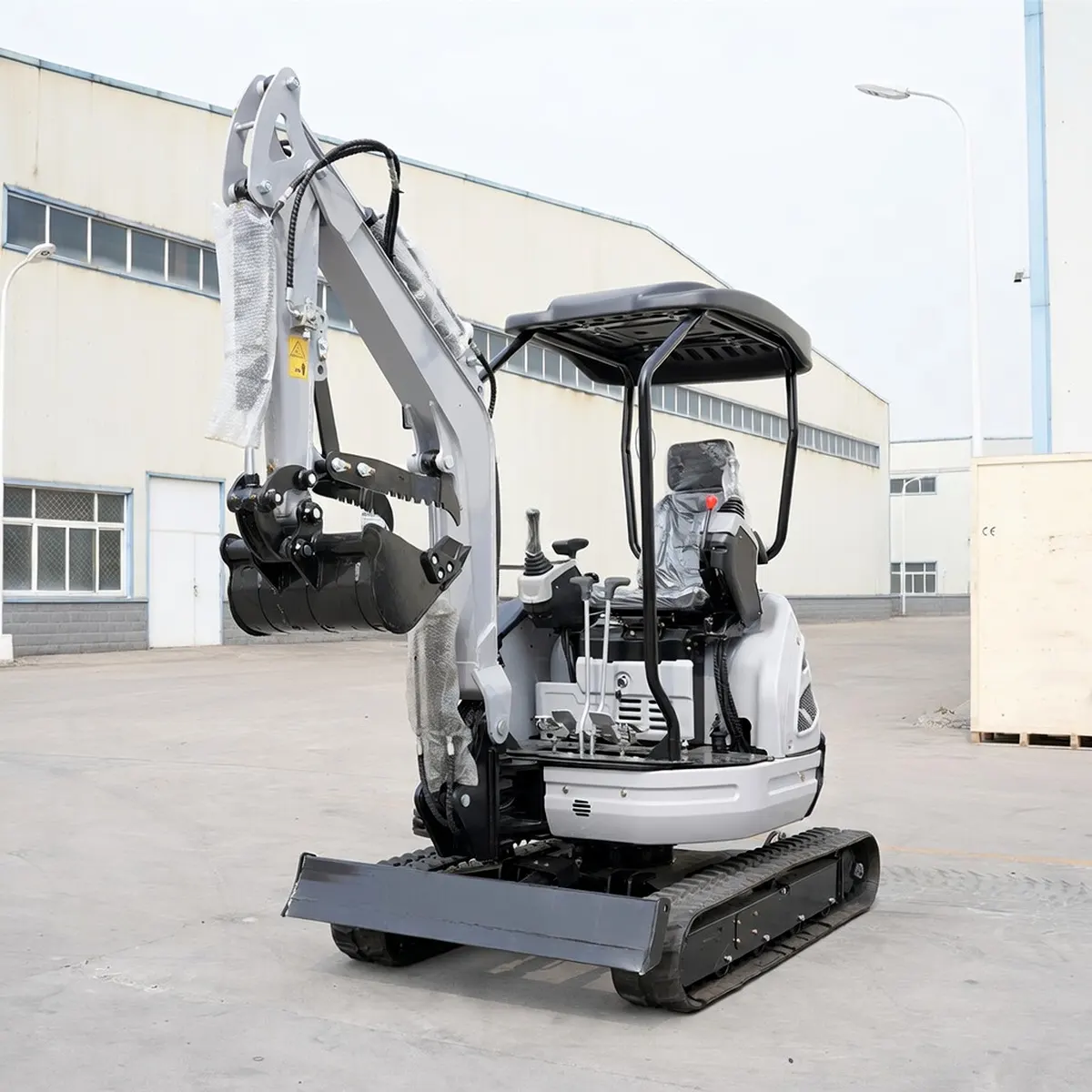 Bagger-YI-22-Reale Aufnahmen aus mehreren Winkeln-Vorne links