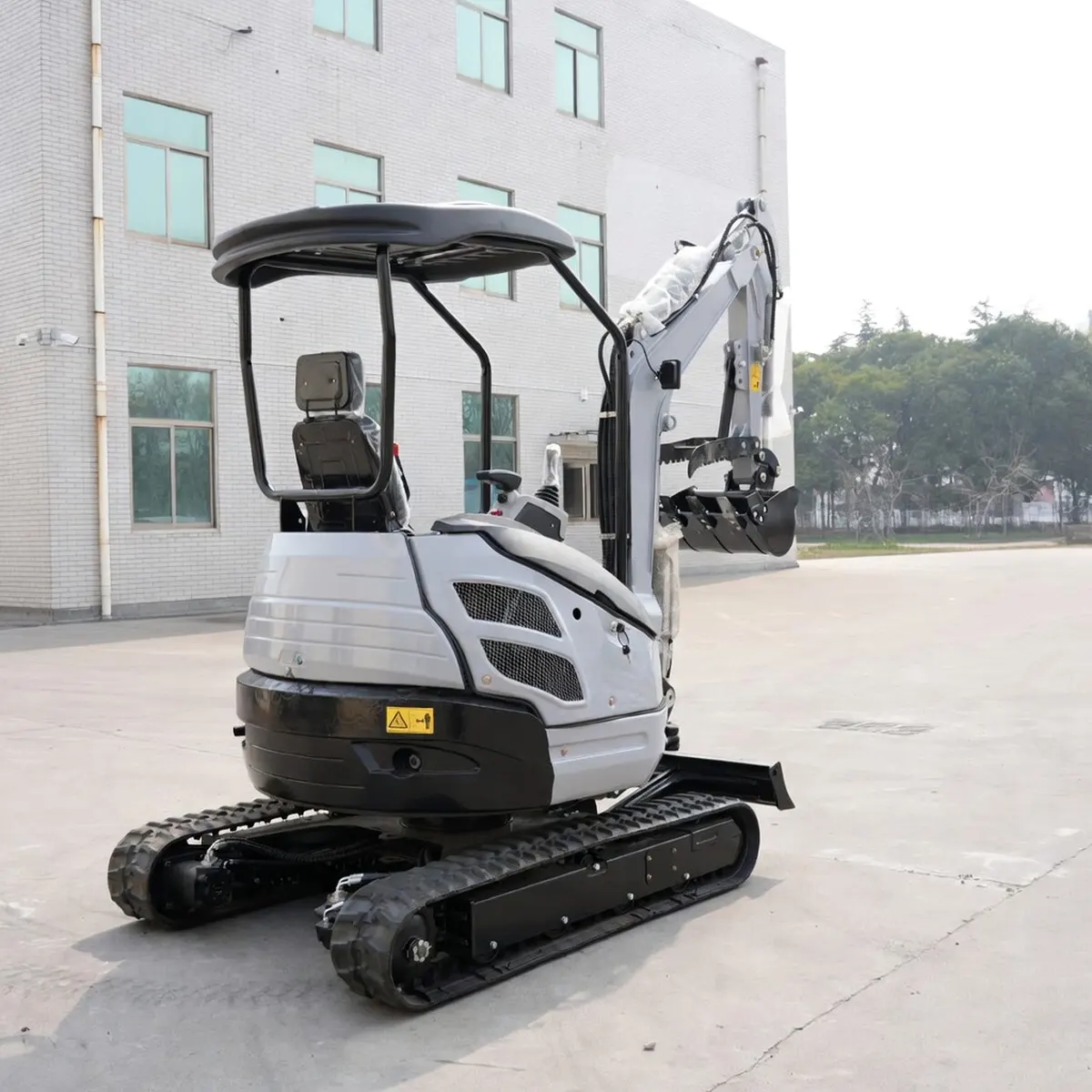 Bagger-YI-22-Multi-Angle Real-Szene Schuss-Hinten links