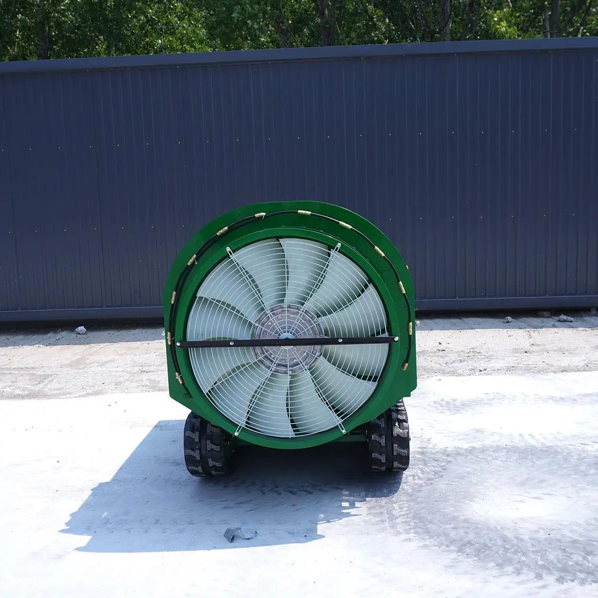 Sprayer – 500L – Multi-Angle Real-Scene Shots – Product View – 4