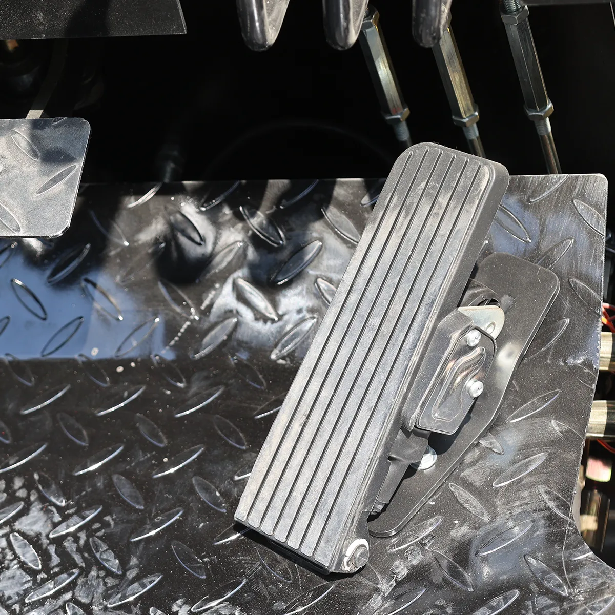Detalles-Carretilla elevadora de 3 puntos 15-Pedal acelerador antideslizante