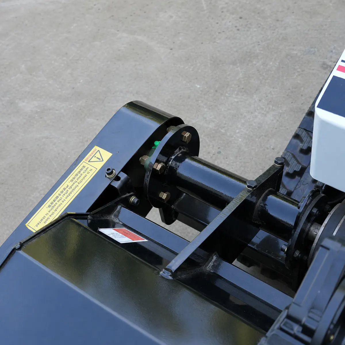 Detail View – Header Linkage Shaft Mounting Bracket
