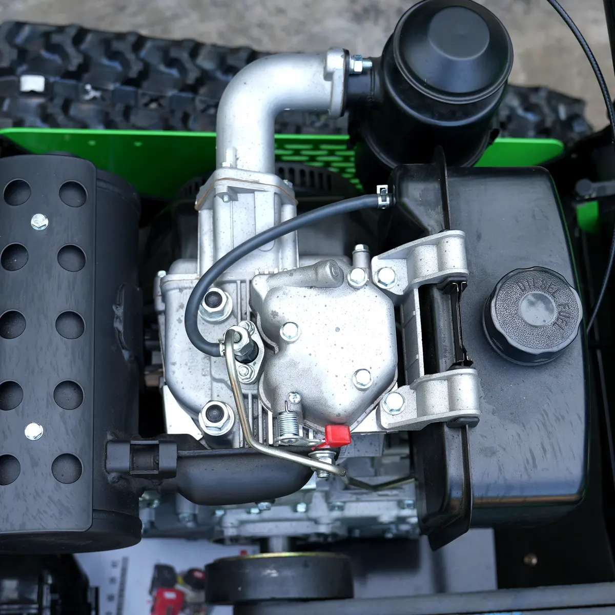 Detail view – Diesel engine air filter – Top view