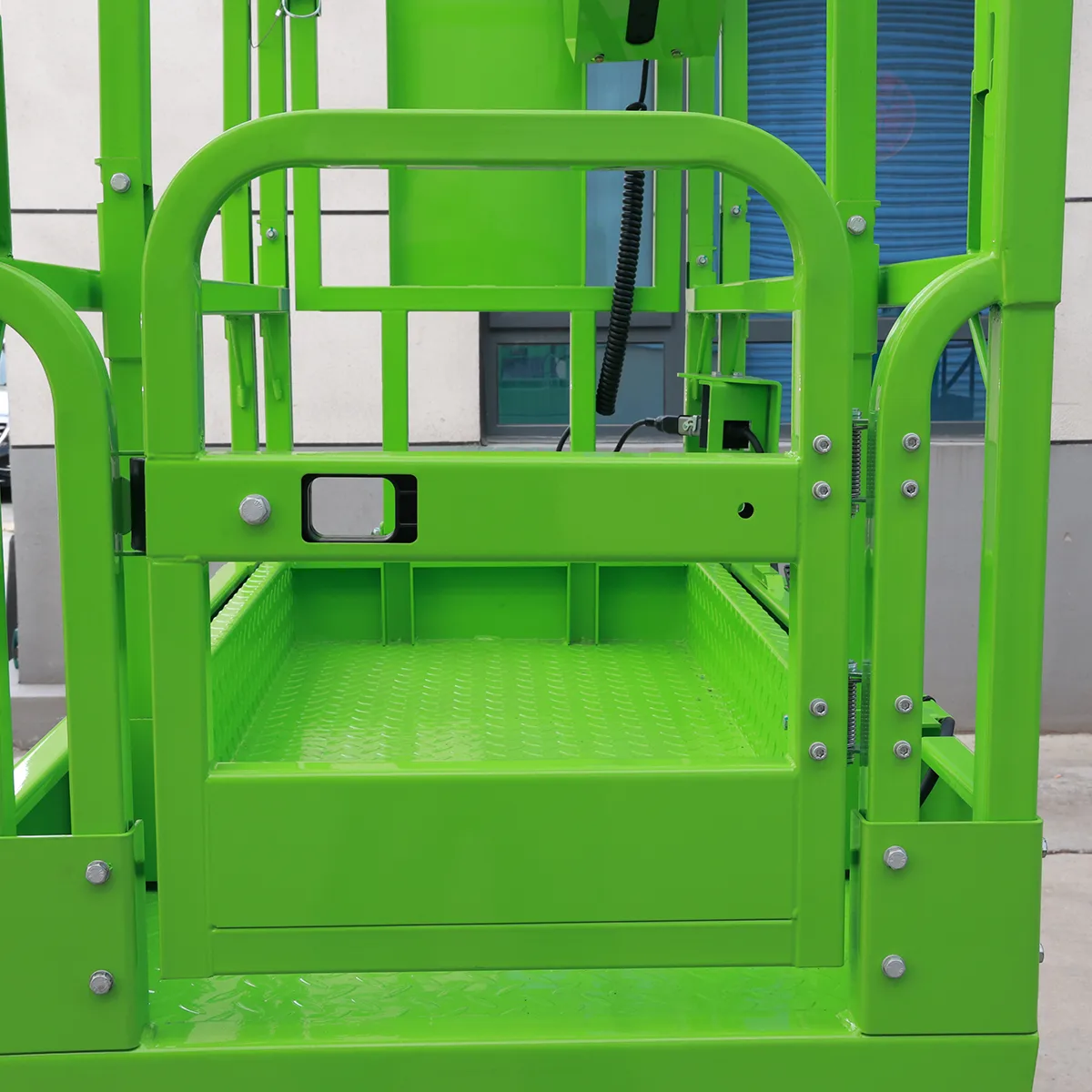 Self-Propelled Scissor Lift – Detail Drawing – Work Platform Guardrail