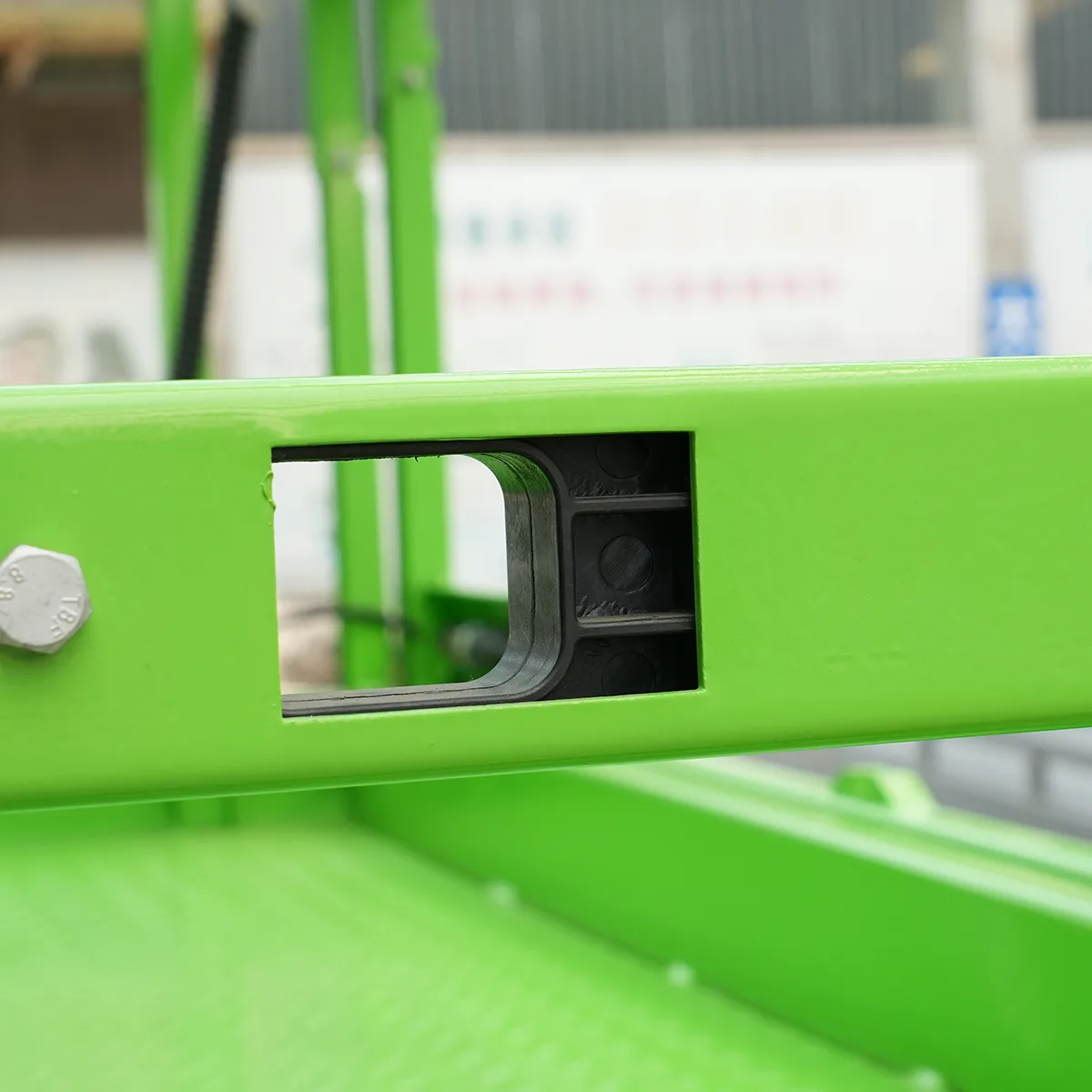 Self-Propelled Crawler Scissor Lift – Detail View – Guardrail Door Lock