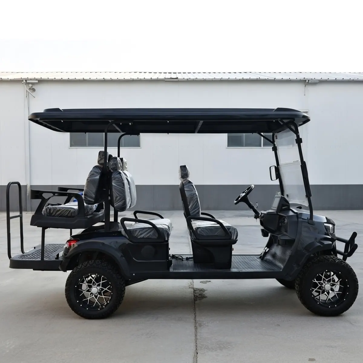 Golf – Xin Dalu – Jiu Xi – C4 2 – Multi-Angle Real-Scene Shot – Multi-Angle Real-Scene Image – Left Side