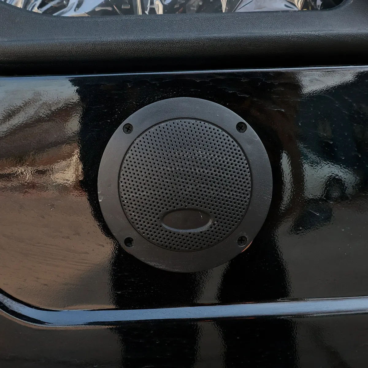 Golf – Xin Dalu – Jiu Xi – C4 2 – Details – C4 2 – Details – Speaker